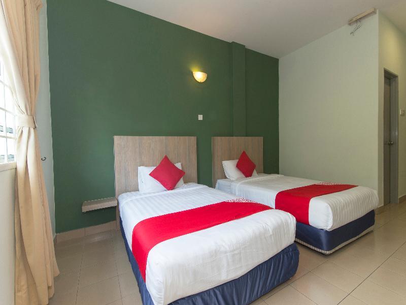 S2 Hotel 2*