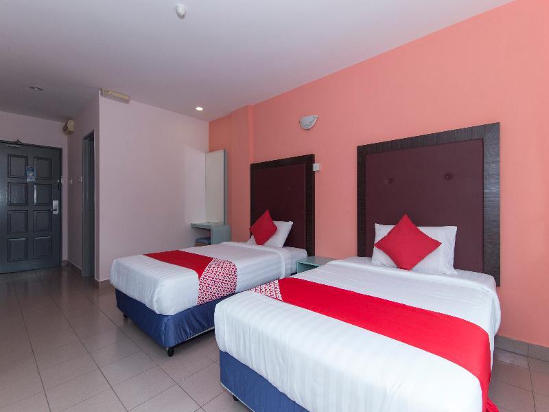 S2 Hotel